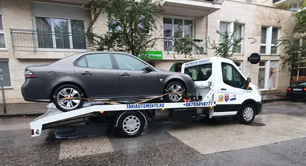 Autómentő M6