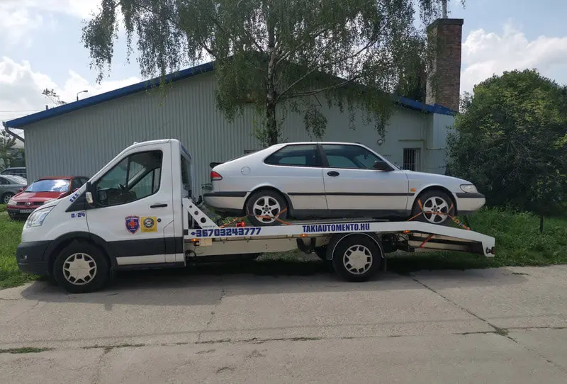 Autómentő M3