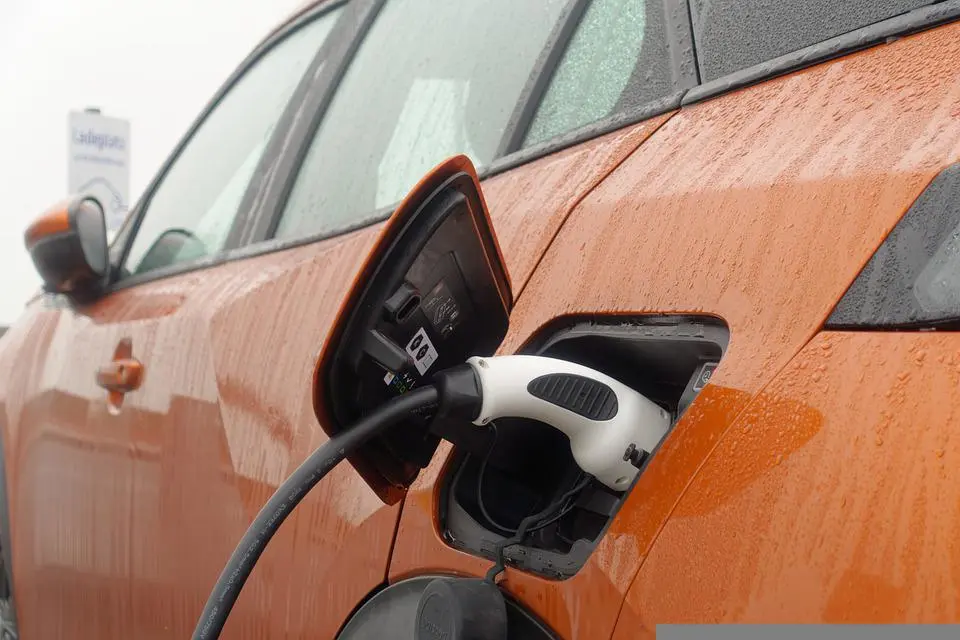 Elektromos autók mentése Magyarországon