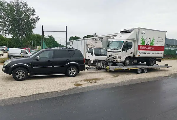 Furgonmentés a M1-es autópályán