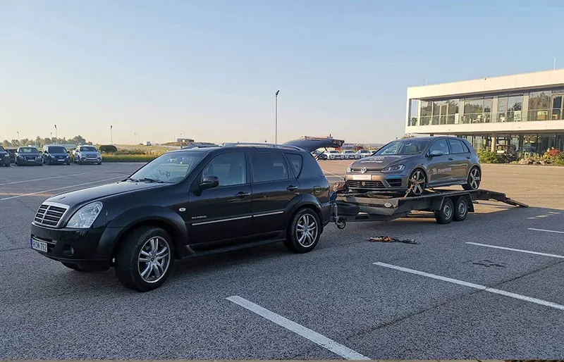 Autómentés mélygarázsból, parkolóházból, teremgarázsból