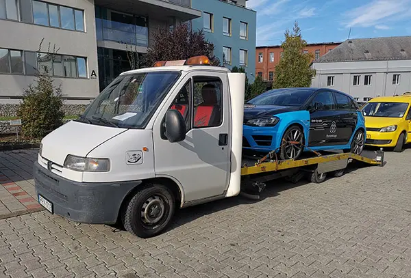 Taki autómentő Pest megye